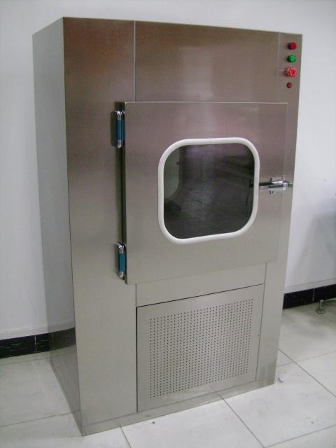 pass box được lắp đặt trong phòng sạch class 1000