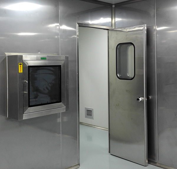 pass box lắp đặt trong phòng sạch bệnh viện